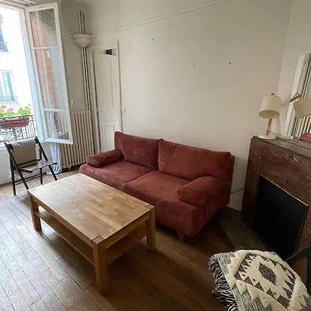 2 Pieces Saint-ouen Apartman